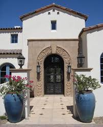 Here you will discover a great deal of entirely cool front entryway flower pots thoughts. 40 Front Door Flower Pots For A Good First Impression