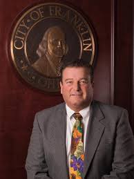 Doxxing' + death threats: fallout from a Confederate Lee monument  controversy in Franklin