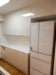 食器棚 サイズ w1850 370 500 h2350 冷蔵庫上部収納 サイズ w745 620 390 家具本体税抜き価格 409 000 食器棚 家具本体税抜き価格 48 000 冷蔵庫上部収納 主な仕上げ メラミン化粧板 any2260km ウォ リビング キッチン キッチン 壁 収納 食器棚