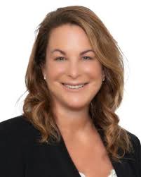 Melissa Wren, CENTURY 21 Real Estate Agent in Massapequa, NY