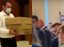 May 26, 2021 · ministrul de interne, lucian bode, a declarat, miercuri, că nu a fost prezent la petrecerea de la parlament de ziua lui ludovic orban și că nu poate spune dacă acolo a fost o petrecere sau o masă festivă. Petrecere La Parlament De Ziua Lui Ludovic Orban Mai MulÅ£i ParticipanÅ£i Surprinsi FÄƒrÄƒ MascÄƒ