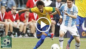 Antes de jugar con paraguay, los futbolistas pasaron un día especial en brasil. El Mejor Partido De Leo Messi Con Argentina