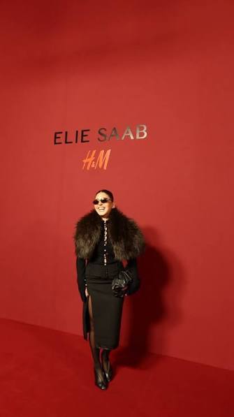 تألقت النجمة مايان السيد بحضورها في احتفالية Elie Saab x H&M التي أقيمت أمس  في باريس، وسط أجواء جمعت نخبة من النجوم العرب والعالميين., وشهد الحدث  حضوراً لافتاً لعدد من أبرز الأسماء في عالم الفن ...
