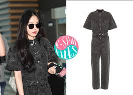 #airportfashion by #naeun #apink pic.twitter.com/0aupmspxaw. Apink Incheon Airport 190612