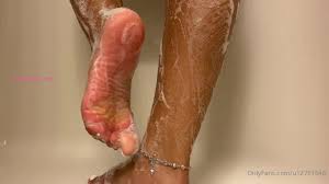 Princessofthesoles - Erotic Feet in Different Positions