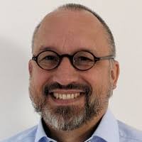 60+ Profile mit dem Suchbegriff „Dr.frank“