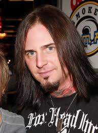 Who is Jason Hook dating? Jason Hook girlfriend, wife