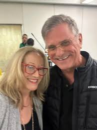 honey, you are my chosen one 💖💖💖 and I have decided to spend my next  vacation with you 💓💓💓💓