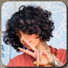 Al ser tan corto es perfecto para el verano del 2021, ya que apenas tendremos que recogérnoslo los días de playa o piscina. Cortes De Cabello Para Mujer 2021 Primavera Verano