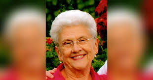 Elizabeth Bulla's Instagram, Twitter & Facebook