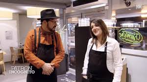 Pour cette première, les caméras ont suivi nicolas de bronac pendant trois jours. Patron Incognito Cette Employee Fait Une Revelation Fracassante A Son Patron Sans Le Savoir Video