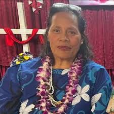 TONGA FANONGO HE LAUKAU AE FEFINE MULINI HE ULUNGAANGA OE TONGA....ONE PEHE  OKU FANAFOTU E ANGA OFA IHE TONGA I MAMANI FULIPE....AEE NE FIEFIA PEA AVEA  AI A CAPTAIN COOK O TOO