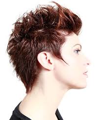 Da best short hair page on dagram established in 2012 code pixies20 saves u 20% @stylecraftus check our blog by creator @thedonofsocialmedia m.facebook.com/nothingbutpixies. 25 Hairstyles To Slim Down Round Faces