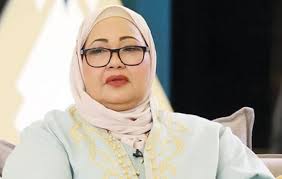 انتصار الشراح شاهد ماذا حدث مع الفنانة الكويتية انتصار الشراح بعد أي ام من إدخالها غرفة العناية المركزة Fashion