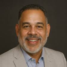 Rômulo Pinto de Albuquerque (@RomuloBil)