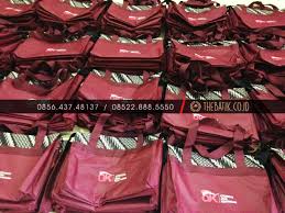 1,1 rb tayangan · lihat dukungan naik. Tas Souvenir Unik Bahan Batik Otoritas Jasa Keuangan Ojk Thebatik Co Id