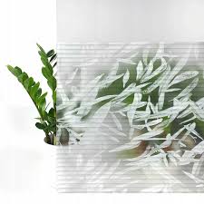 Folyo yazi yapiştirma yöntemi̇ kirmizi cam yazilari / yazilar camda rahat okunsun di̇ye kirmizi harfleri̇n kenarlarina beyaz çerçeve yapilmiştir cama nasıl sticker ( kendinden yapışkanlı ) yapıştırılır. D C Fix 334 0036 Dekoratif Statik Cam Folyo 45cm X 1mt