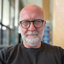 Thank you, Kalamazoo MI, for attending the final show of this tour. SOTN:  Makes No Sense At All. I'll do a proper tour wrap-up later this week. This  Saturday: I'll be the