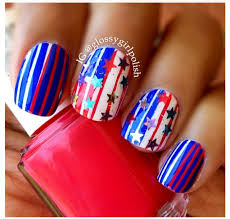 American flag nail painting with brush. Manicure Mondays Memorial Day Nail Designs