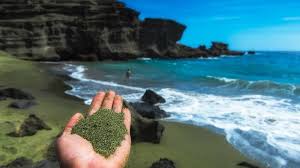 Dalam kesmepatan ini kami gak akan bahas tentang batu intan tapi kami akan membahas tentang batu. Ini Penyebab Pasir Pantai Bisa Berwarna Merah Kuning Hijau Hitam Dan Merah Muda Tribun Travel