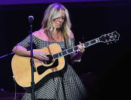 All it takes is moving your first two fingers whenever you're switching between its chords. 10 Easy Country Songs To Learn On Guitar In 15 Minutes