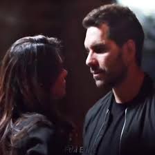 La relación de Yolanda y John en La Piloto