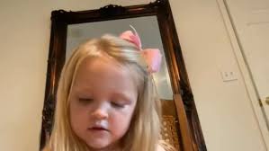 🎥💄 Y’all!!! My niece is out here...