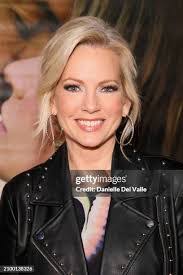 Shannon Tuck's Instagram, Twitter & Facebook