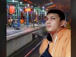 Jun 06, 2021 · dia justru lebih takut dengan manusia ketimbang hantu. Merinding Naik Kereta Dari Stasiun Manggarai Tengah Malam Pria Ini Alami Kejadian Mistis Indozone Id
