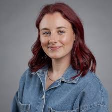 Kate Gandy's Instagram, Twitter & Facebook