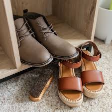 We did not find results for: How To Clean 5 Types Of Shoes Properly