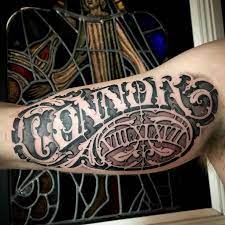 Richmond tattoo studio is a clean, busy and lively studio with a host of excellent artist to choose from. Pin By çŽ‹ä¸€ On è‡ªå·± Tattoos Tattoo Lettering American Tattoos
