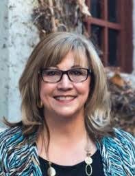 Martha Plata's Instagram, Twitter & Facebook