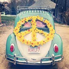 Two Bees Cashmere On Instagram Do You Have Your Calendar Marked For The Nantucket Daffodil Festival April 24 26 It Should Be A Humdinger Daffodilfestival