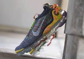 An Iron Grey Nike Vapormax 2020 Emerges With Citrus Accents In 2020 Grey Nikes Footwear Nike