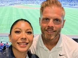 Evan Depew's Instagram, Twitter & Facebook