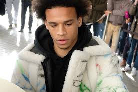 Leroy sané net worth, salary, cars & houses. Leroy Sane Tragt Luxusmode Und Alle Drehen Durch Gq Germany