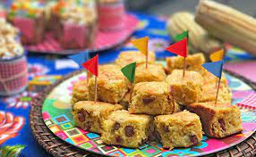 Em nenhuma outra época do ano você encontra tantos quitutes e docinhos à sua disposição, mas também é confira uma seleção de receitas salgadas para festa junina e tenha um arraiá inesquecível e com muita comida boa! 28 Receitas Salgadas Para Festa Junina Que Nao Podem Faltar No Seu Arraia