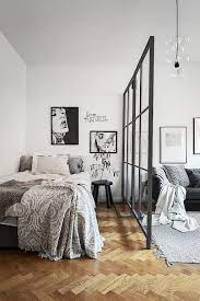 Nice 50 Modern Studio Apartment Dividers Ideas Budget Friendly Https Hgmagz Com 50 Modern Idee Deco Studio Etudiant Deco Petit Appartement Deco Appartement
