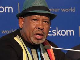 Jabu mabuza was a south african businessman and investor who was widely known as the chairman of the board of south african public utility company eskom. Covid 19 Eis Lewe Van Jabu Mabuza Netwerk24