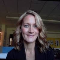 Julie Kaylor's Instagram, Twitter & Facebook