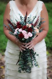 Your wedding bouquet must accent your bridal style. 16 Elegant Burgundy And Blush Wedding Bouquet Ideas Weddinginclude