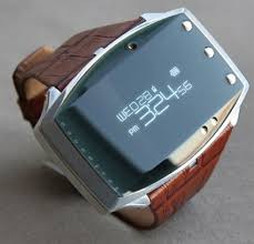 Seiko Cpc Tr 006 Bluetooth Watch Puts Your Phone On Your Wrist Goruntuler Ile Erkek Kol Saatleri Erkek Saat