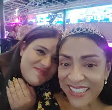 After Oscar De La Rosa with La Mafia paused his Corpus Christi concert to  ask for prayers, he dedicated and performed a special song to those who  lost their lives in Friday's