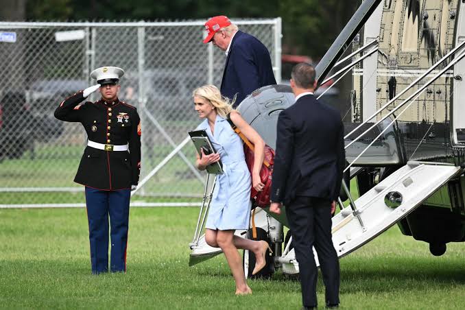 Trump gave gifts totaling $155,000 to 4 White House aides, including  Natalie Harp - ABC News