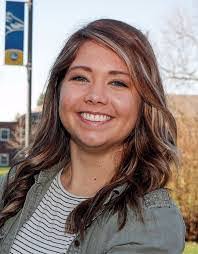 Lisa Vanderslice's Instagram, Twitter & Facebook