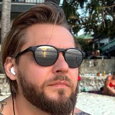 Reggie Herrera (@reggi_herrera) • Threads, Say more