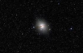 Imagem da galáxia ngc 2608 tirada pelo telescópio hubble. Wallpaper Ngc 5128 Elliptical Galaxy Centaurus Centaurus A Images For Desktop Section Kosmos Download