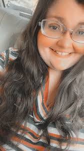 Amanda Crago's Instagram, Twitter & Facebook