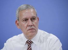 Robert Feiger, Gewerkschaftsfunktionär und Vorsitzender der IG  Bauen-Agrar-Umwelt, Tobias Koch